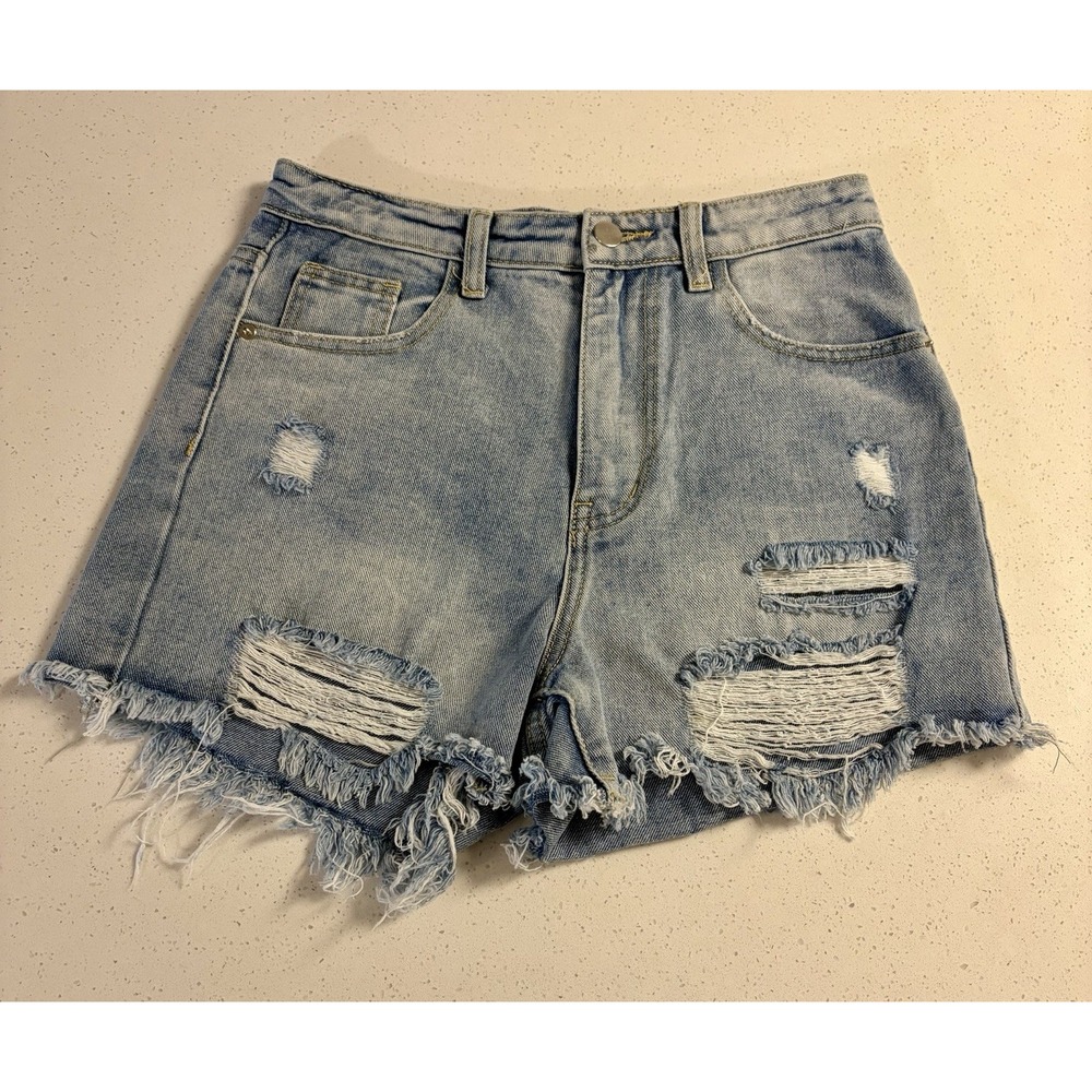 PrettyLittle Thing Women's Blue Denim Shorts Size 4